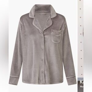 NWOT Skims Velour Pajama Top